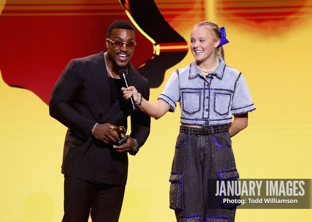 Ashton Hall, JoJo Siwa — The Snappys Awards 2026 - Show and Party