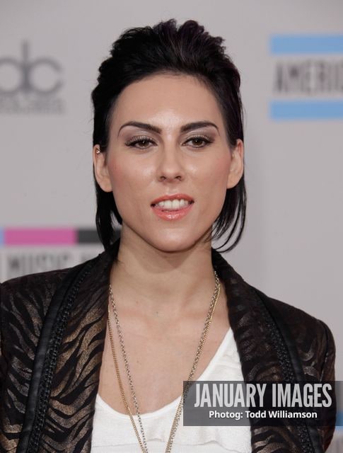 LOS ANGELES, CA - NOVEMBER 21:  King Queen arrives at the 2010 American Music Awards held at Nokia Theatre L.A. Live on November 21, 2010 in Los Angeles, California.  (Photo by Todd Williamson/JanuaryImages)