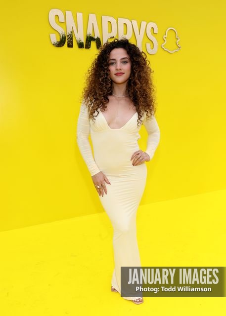 Sofie Dossi — The Snappys Awards 2026 - Arrivals