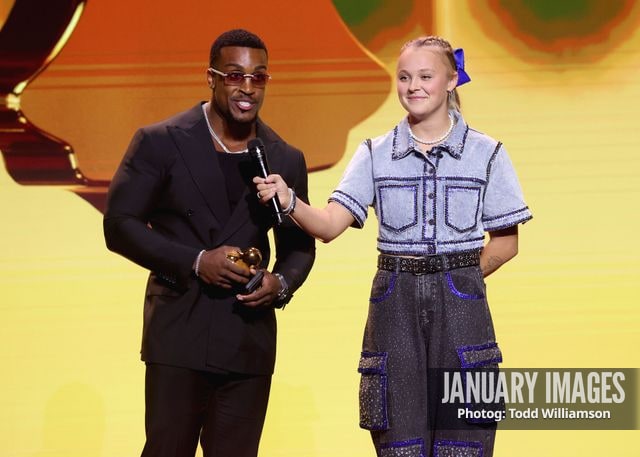 JoJo Siwa, Ashton Hall — The Snappys Awards 2026 - Show and Party